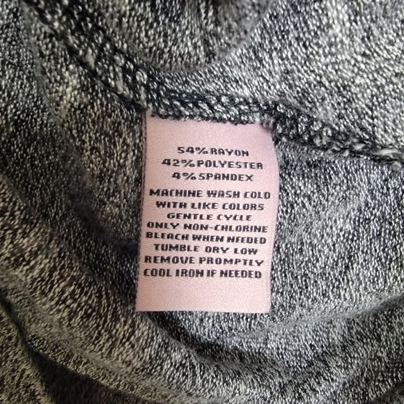 Juicy Couture Gray Heathered Faux Knot Front Soft Knit Pullover Sweater Large - Picture 5 of 5